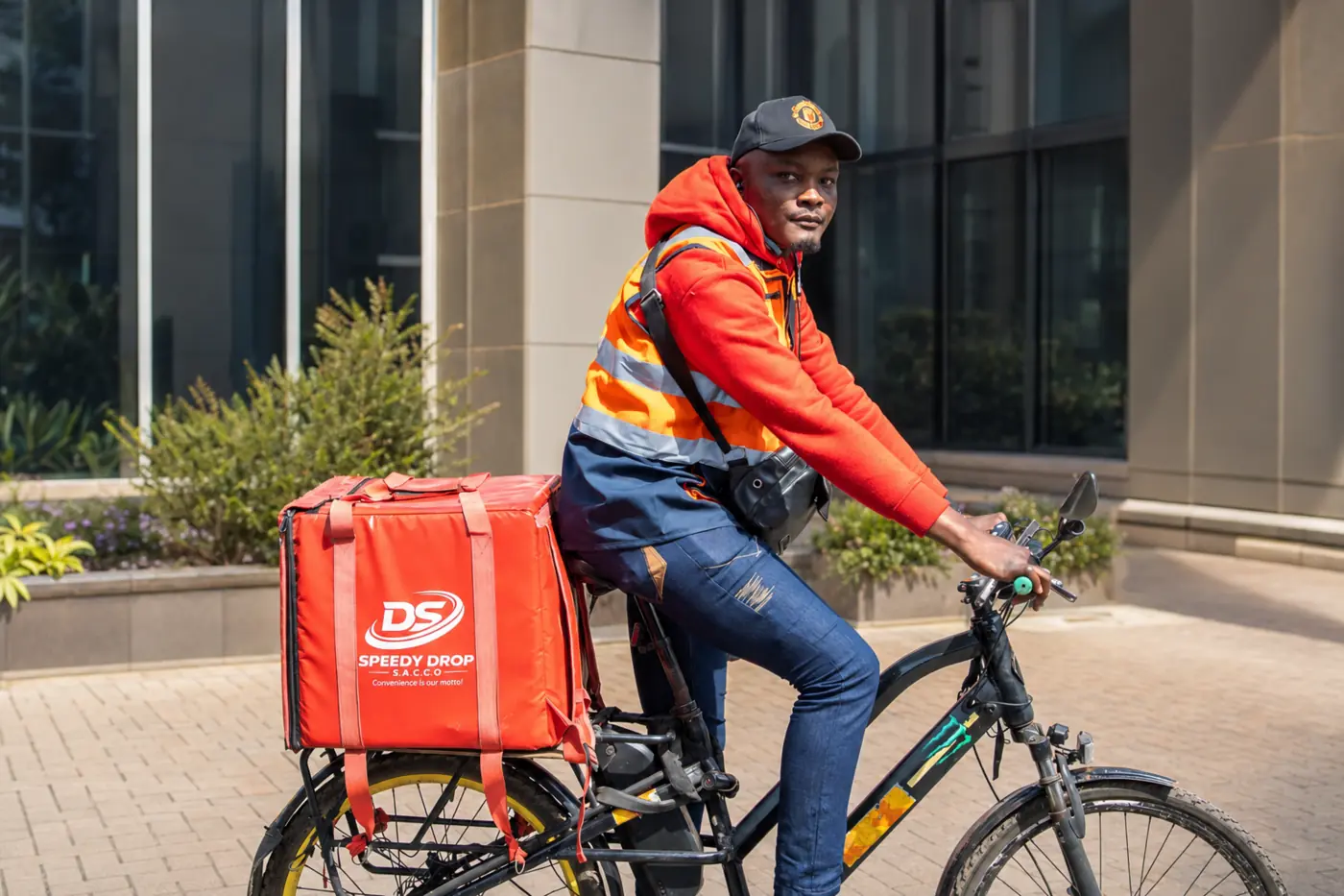 SpeedyDrop bicycle rider ready to begin a delivery